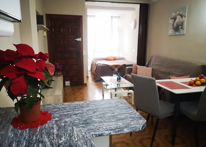 Perl Pool&beach Апартаменты Торевьиа